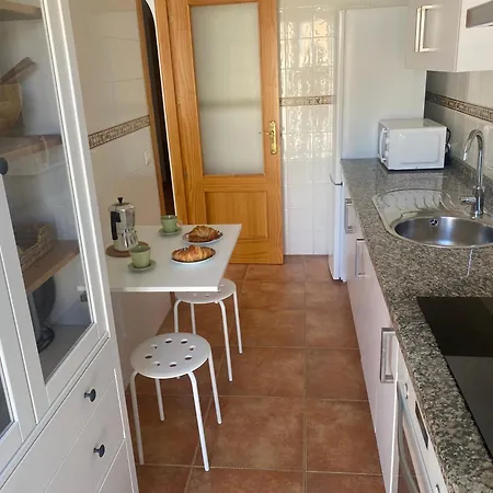 Apartment Nuevo Con Parking Y A 300 Metros Playa Nerja